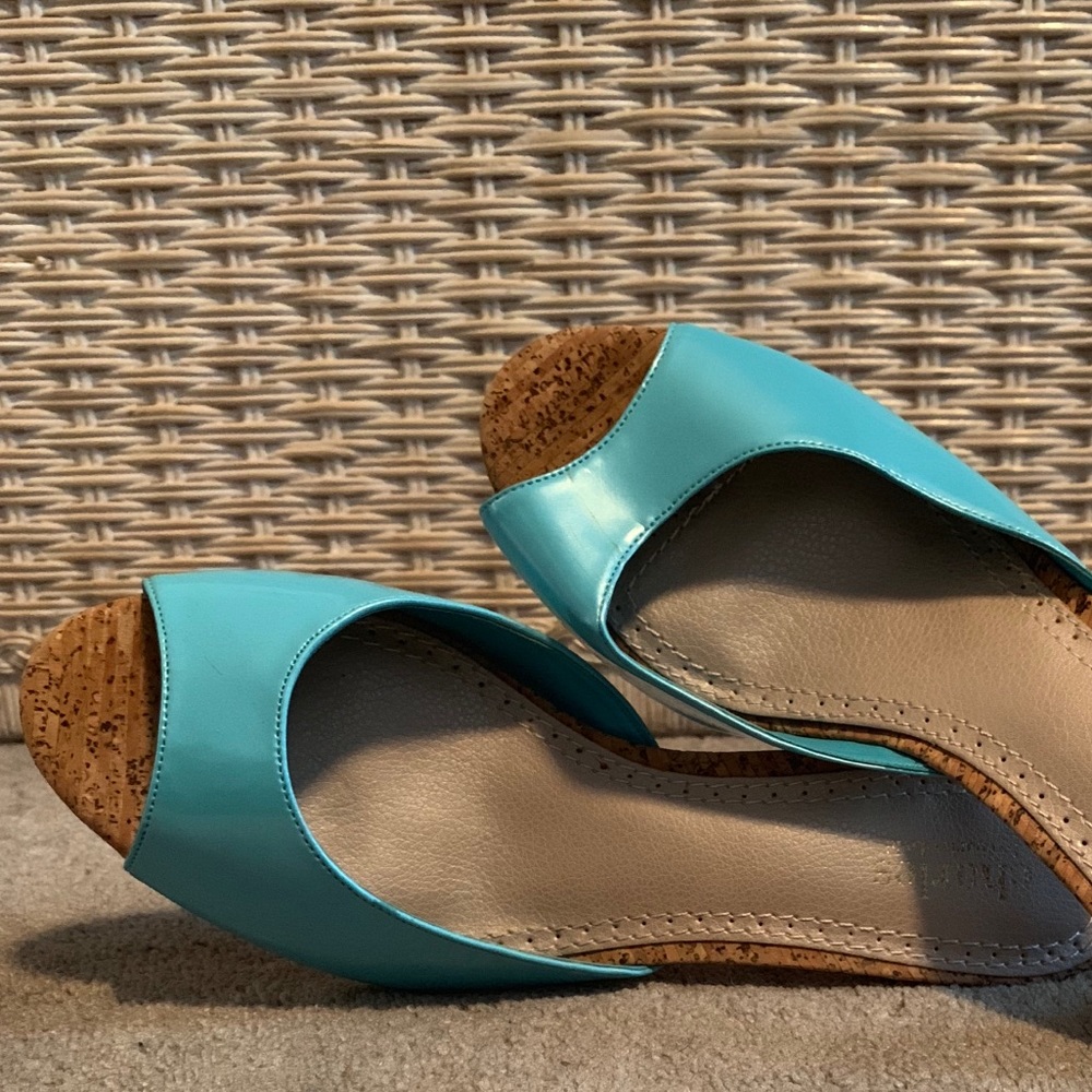 Light blue heels size 9.5 Charles David
